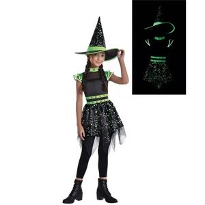 Girls size M witch costume - like new - worn once. Extremely cute and glows!